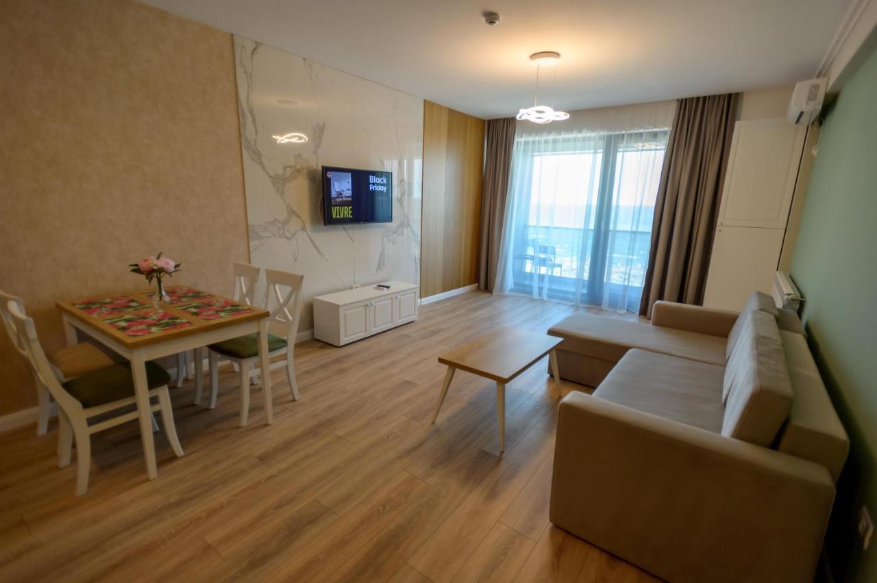 Plazza Mamaia Nord Aparthotel Năvodari Exteriör bild