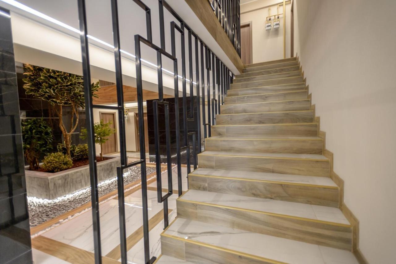 Plazza Mamaia Nord Aparthotel Năvodari Exteriör bild